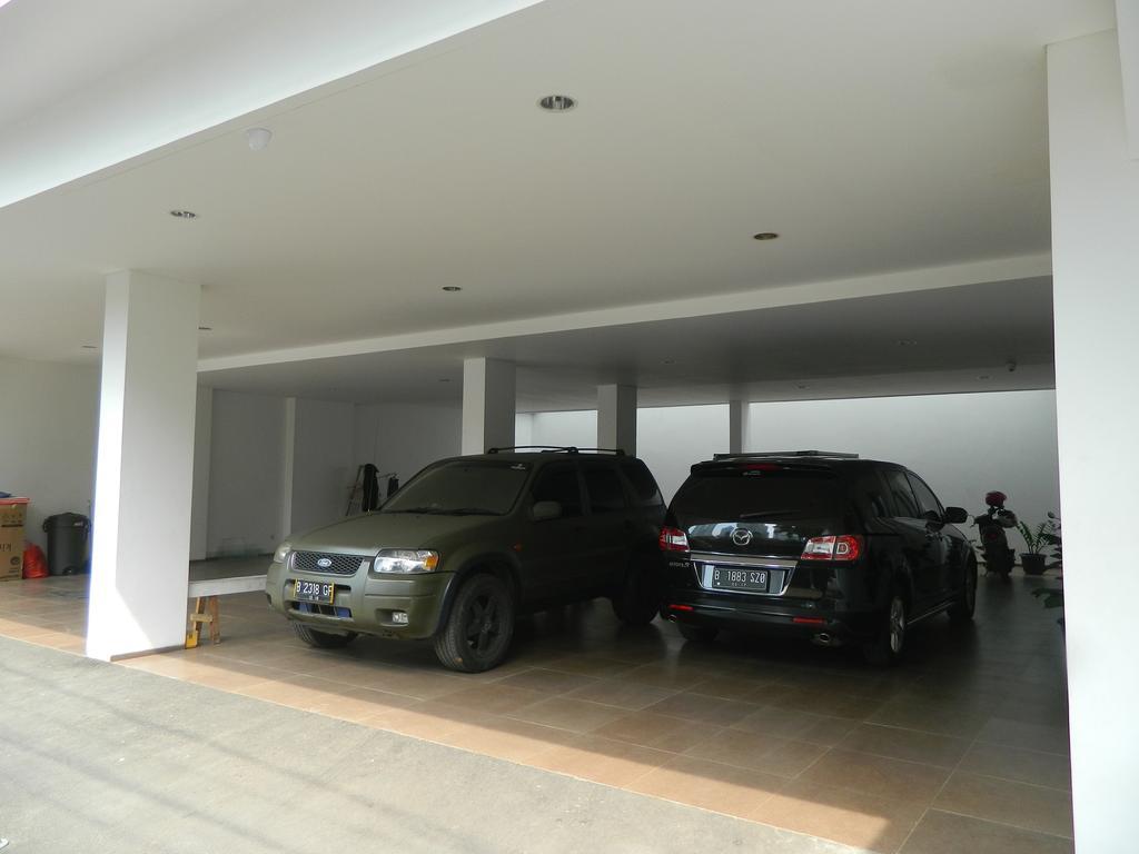 Mk House Scbd Hotel Jakarta Exterior photo